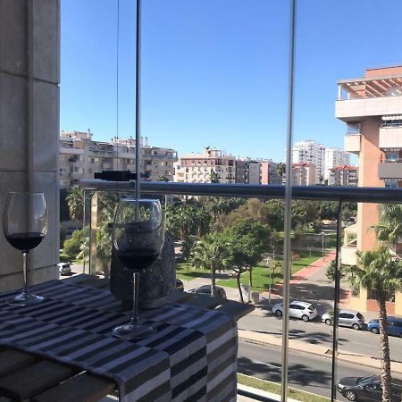 Apartamento Paseo Maritimo Antonio Banderas Apartment Malaga Luaran gambar