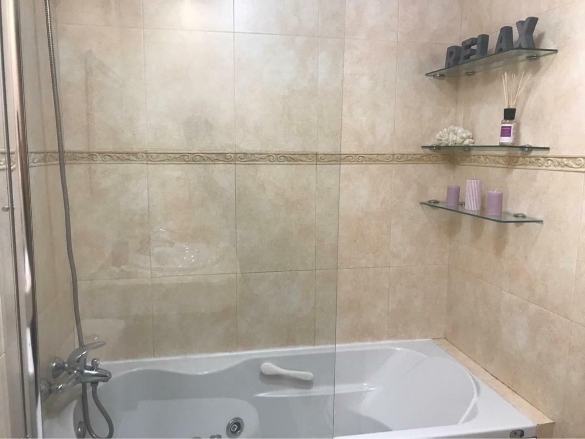 Apartamento Paseo Maritimo Antonio Banderas Malaga Luaran gambar