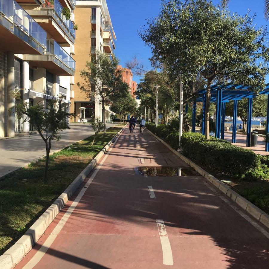 Apartamento Paseo Maritimo Antonio Banderas Malaga Luaran gambar